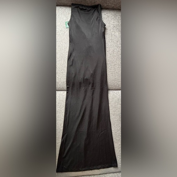 Brand New Black Maxi Dress - Size Small | Elegant V-Neck, Stretch Fit - Picture 6 of 6